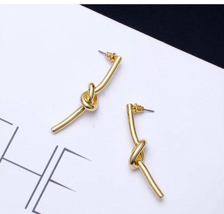 Knotty Dangles Earrings