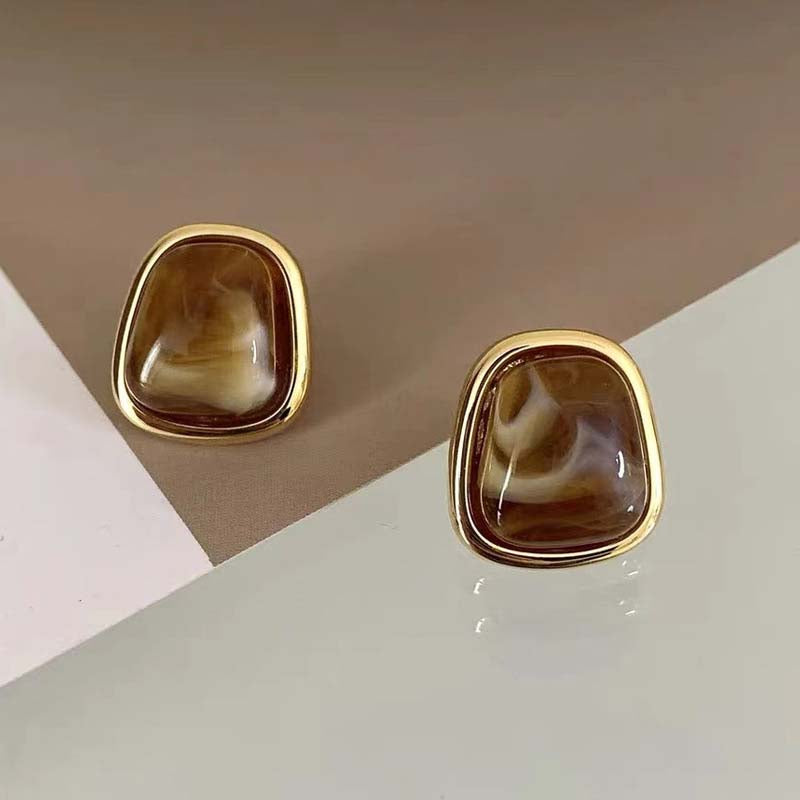 Marbled Accent Stud Earrings