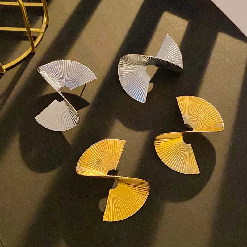 Glam Spirals Earrings