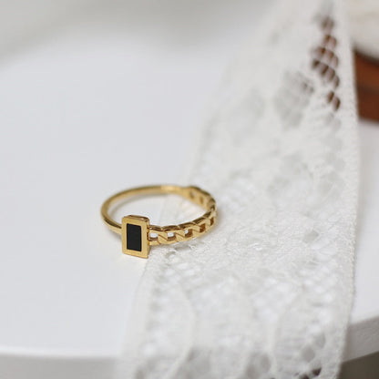 Geometric Link Accent Ring