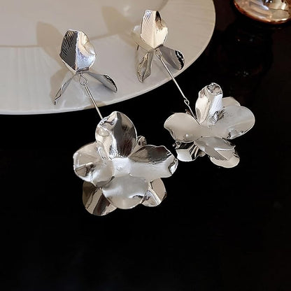 Luxurious Blooms Earrings
