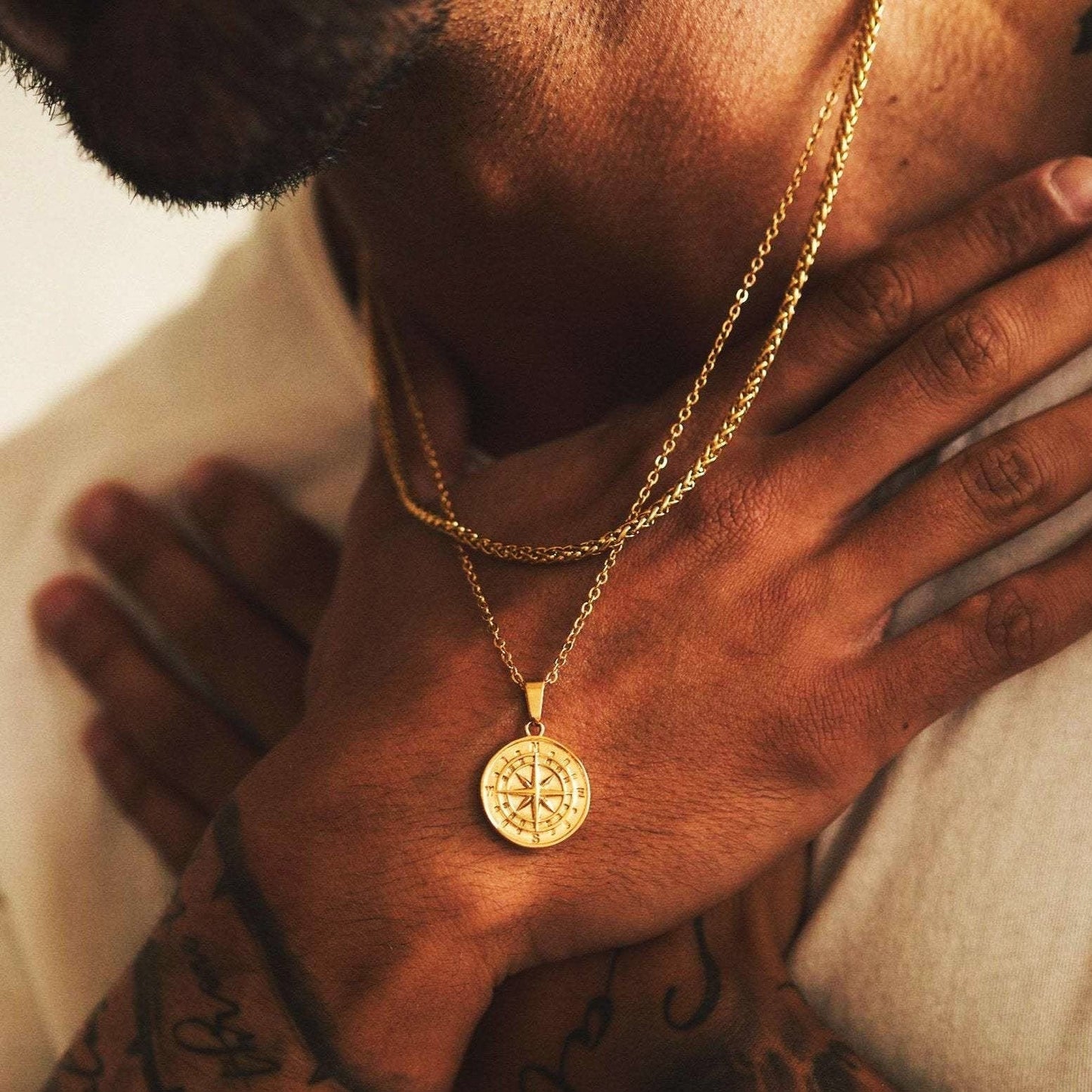 Sense of Freedom onyx compass necklace - Nick