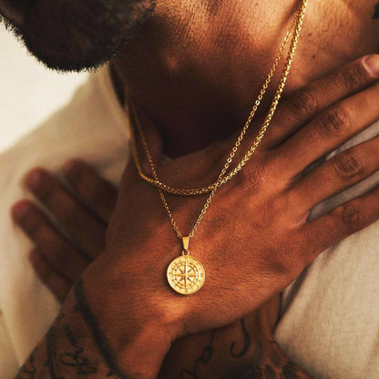 Sense of Freedom onyx compass necklace - Nick