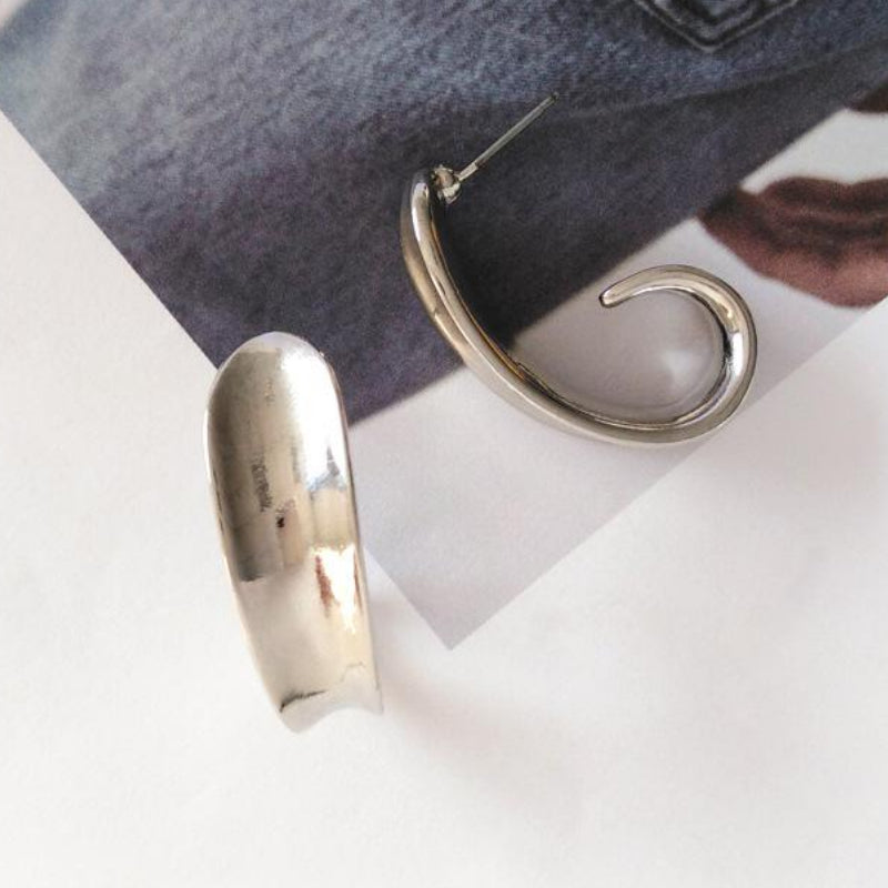 Curvy Glam Earrings