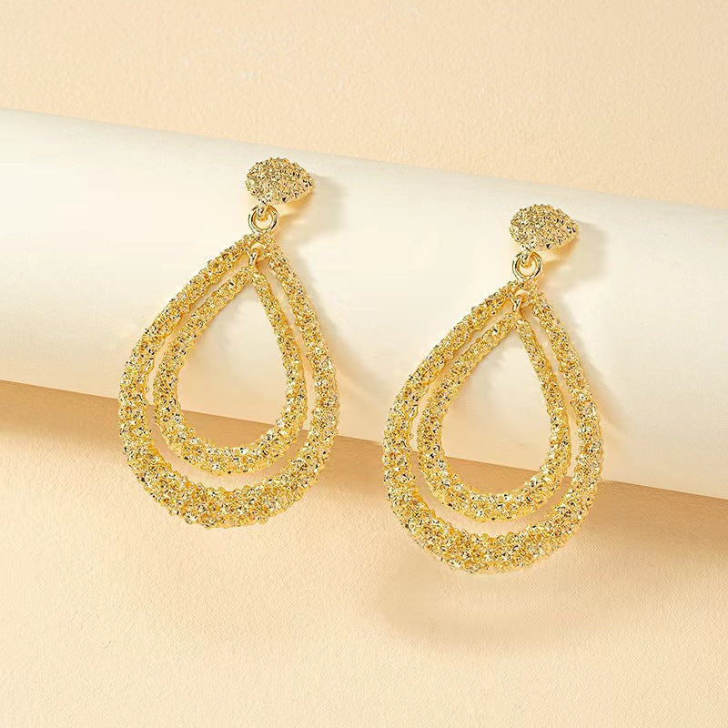 Glitzy Drops Earrings