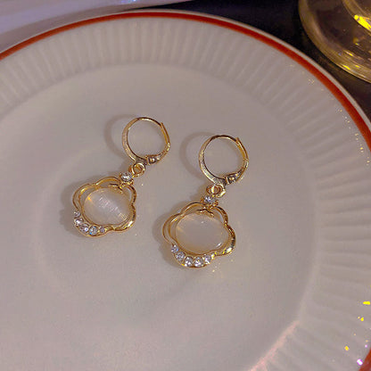 Opulent Dangles Earrings