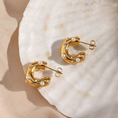 Dotted Pearls Earrings