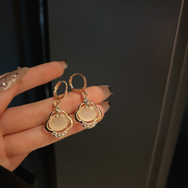 Opulent Dangles Earrings