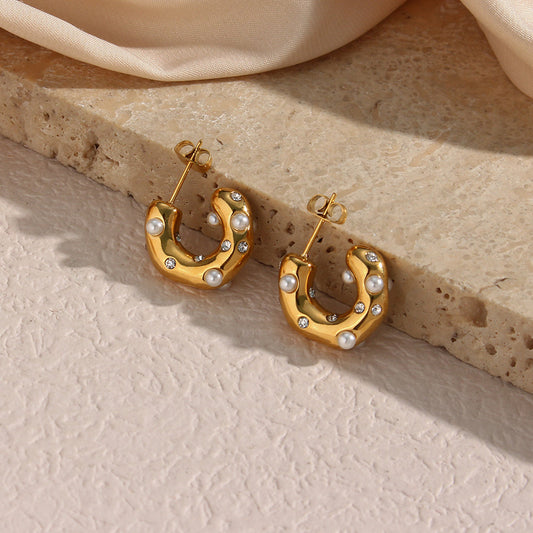 Dotted Pearls Earrings