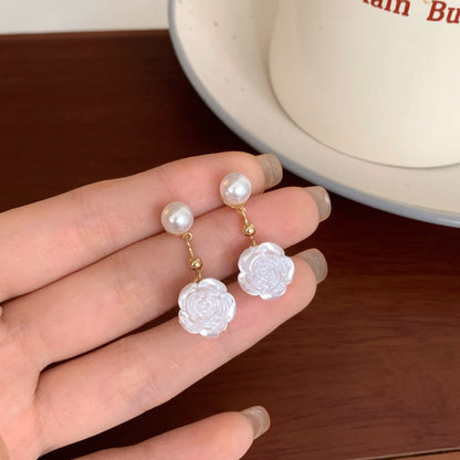 Rosy Pearls Earrings