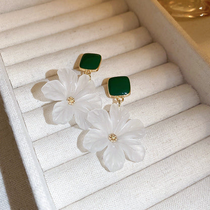 Daisy Drops Earrings