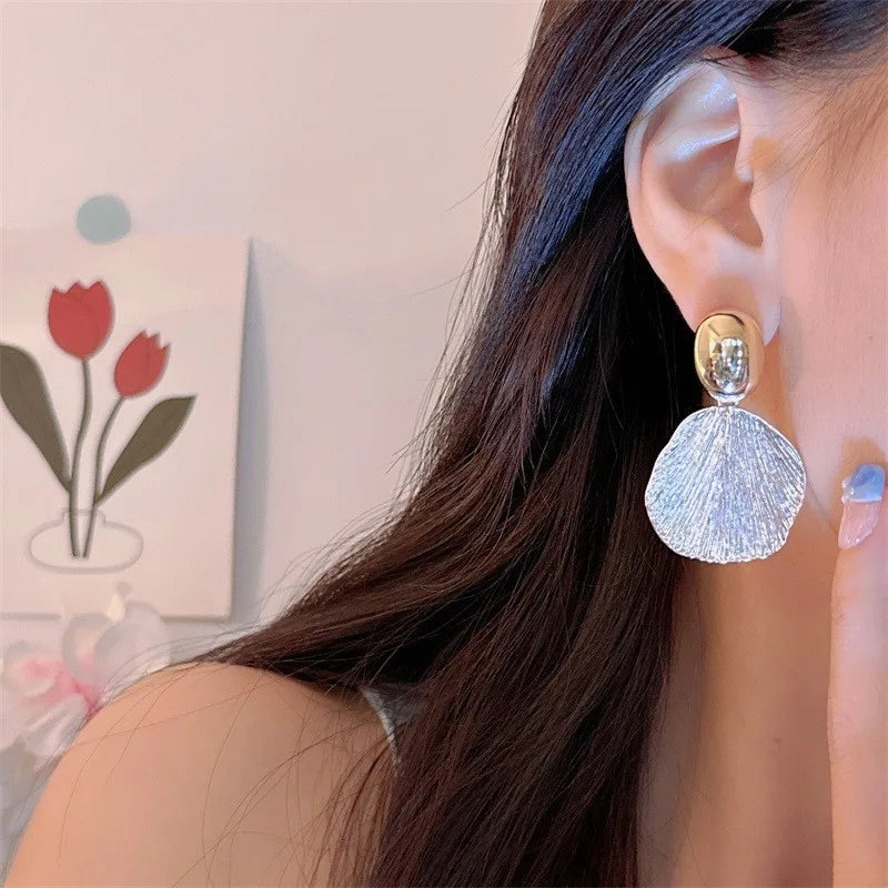 Clamshell Duo Earrings