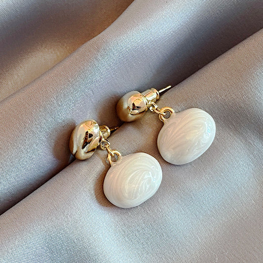 Marble Kiss Earrings