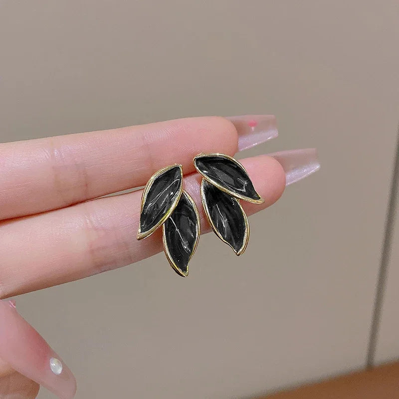 Leaf Duo Stud Earrings