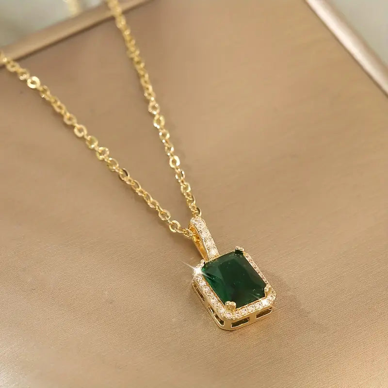 Gold necklace with rectangular green pendant - Elanora