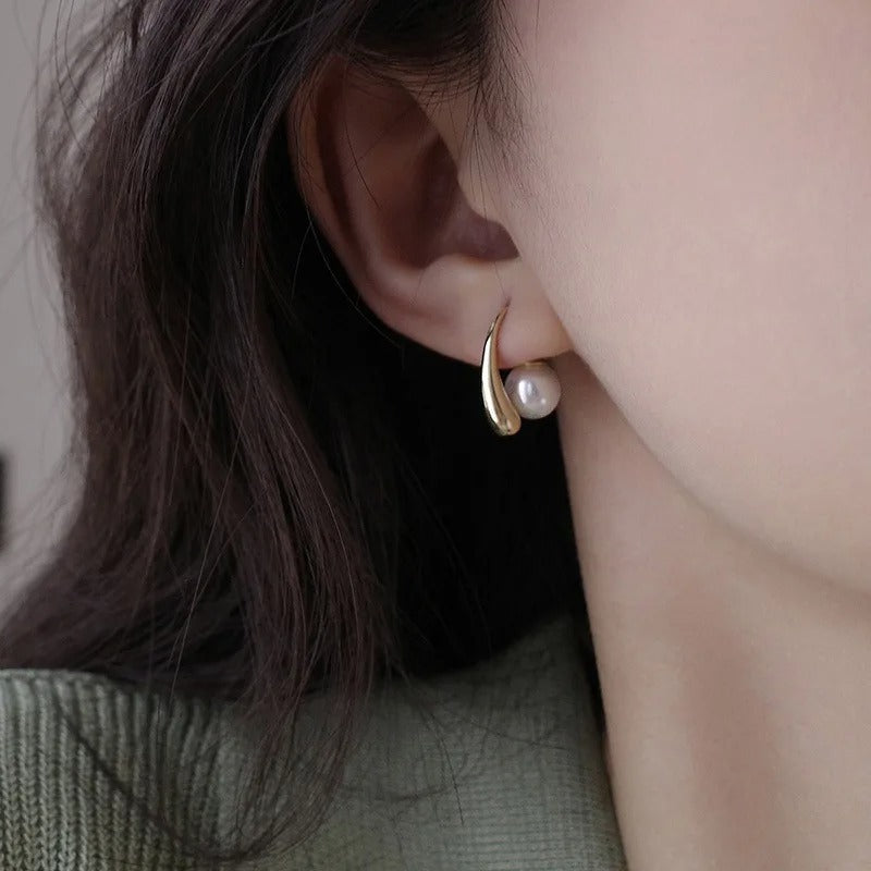 Pearly Drops Earrings