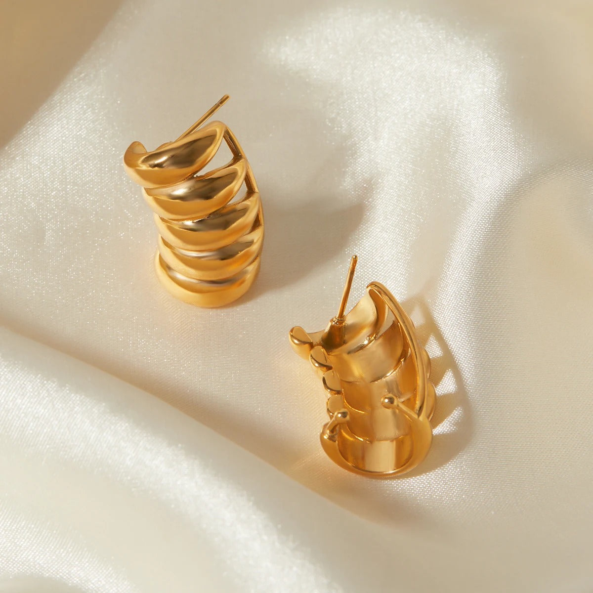 Aura Swirls Earrings