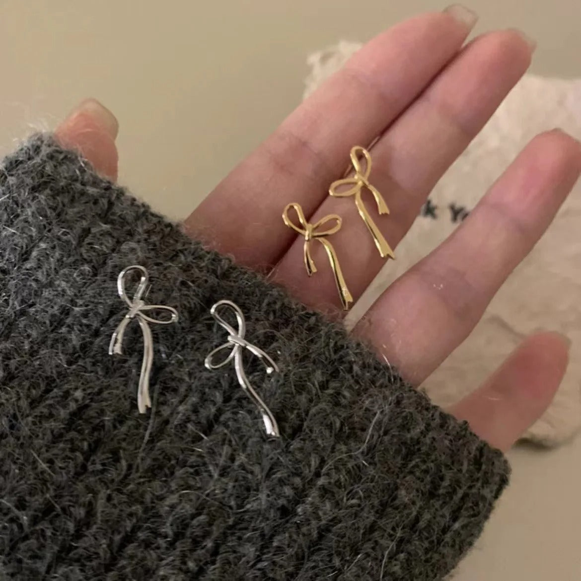 Bow Knots Earrings