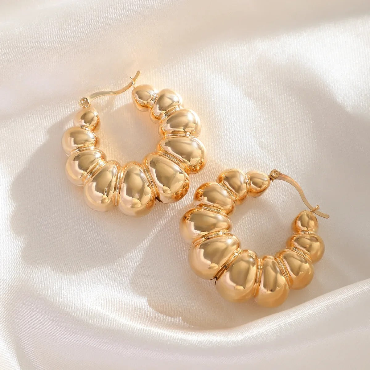 Rippled Glamour Earrings